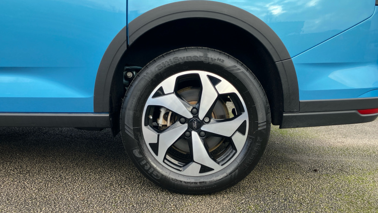 Ford Transit Connect 250 L2 Petrol 1.5 EcoBoost PHEV 150 Active FlexCab Van Auto